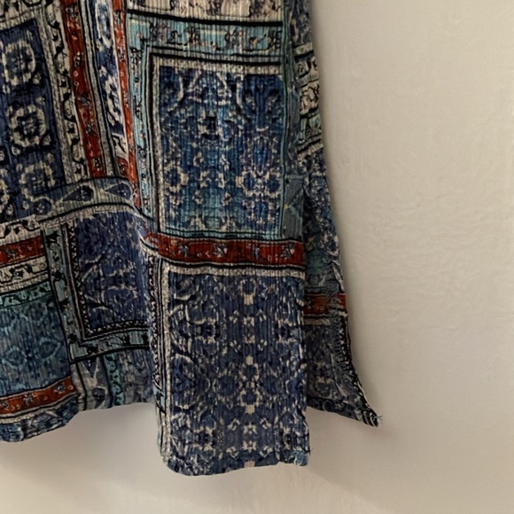 J. Jill Blue Print Pattern Top 3/4 Sleeves - Picture 5 of 7